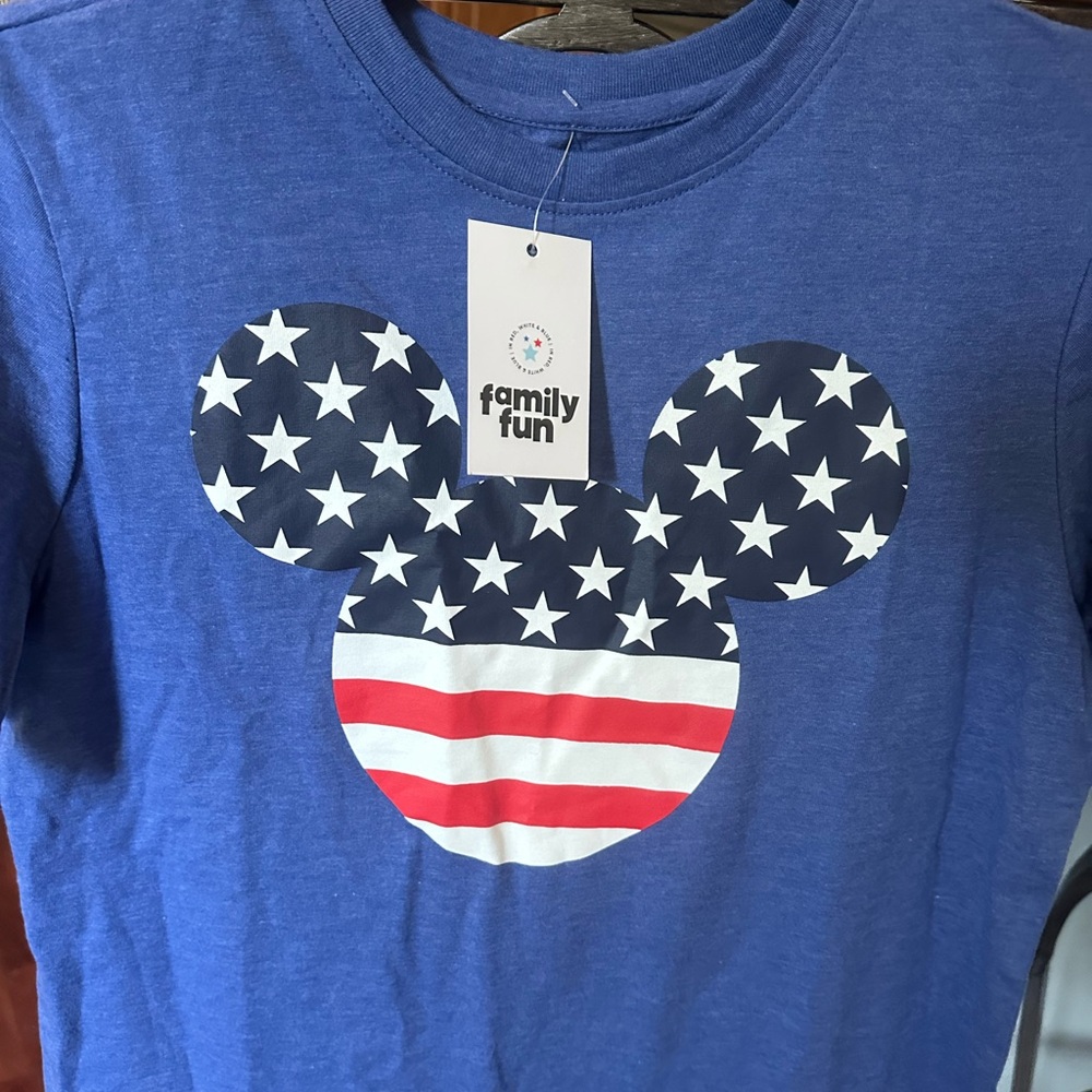 🆕 Disney Blue Mickey Mouse American Flag Tee. Youth Size Large. NWT. Super Soft! - Picture 6 of 7